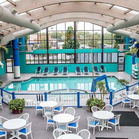 Country Inn & Suites By Radisson, Muskegon, Mi Esterno foto