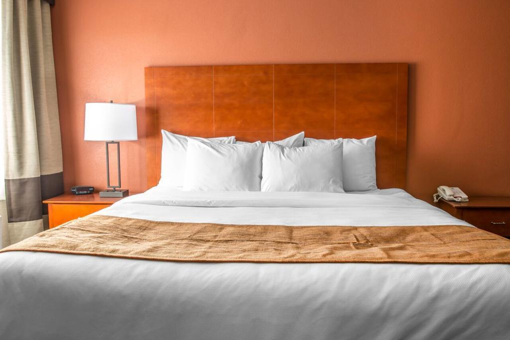 Country Inn & Suites By Radisson, Muskegon, Mi Esterno foto