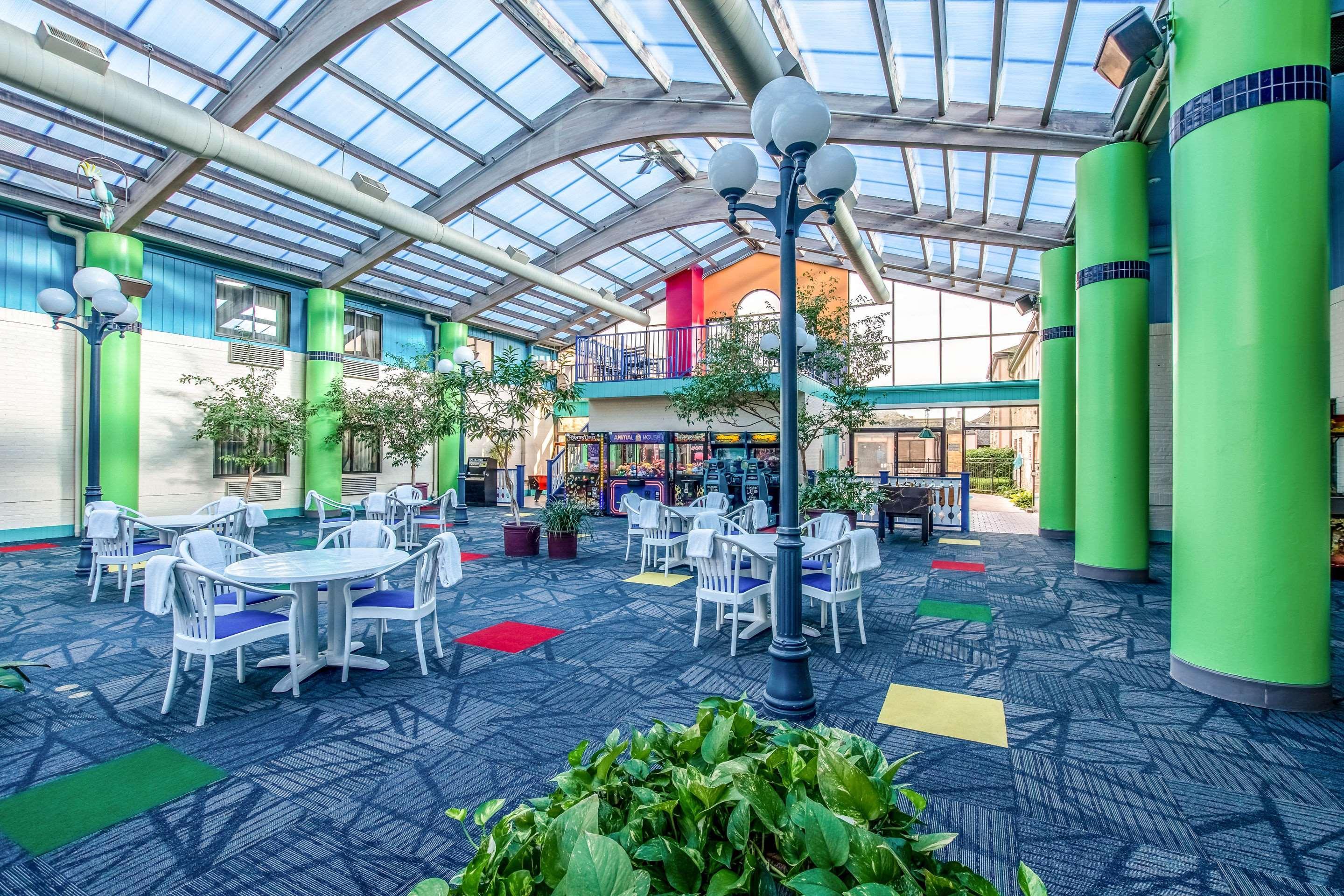 Country Inn & Suites By Radisson, Muskegon, Mi Esterno foto