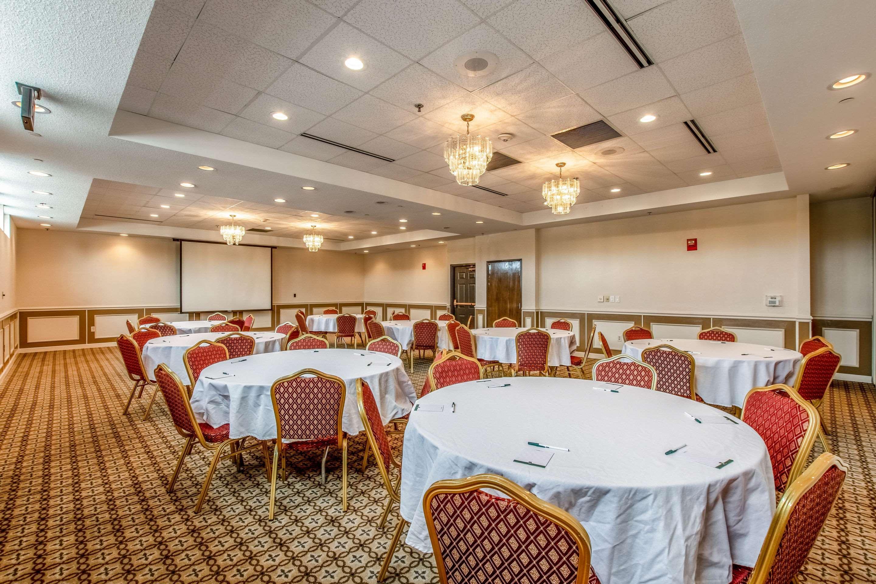 Country Inn & Suites By Radisson, Muskegon, Mi Esterno foto