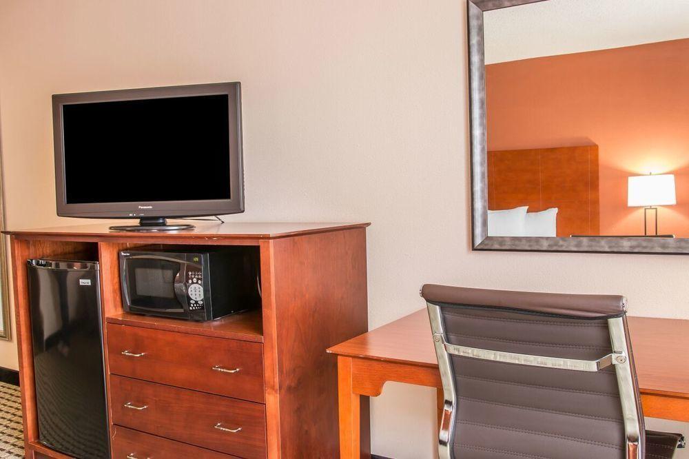 Country Inn & Suites By Radisson, Muskegon, Mi Esterno foto